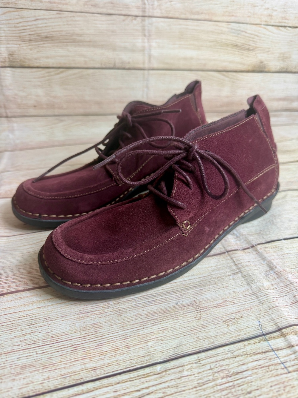 Clarks Nikki Class ankle boots purple/burgundy suede leather. 9.5